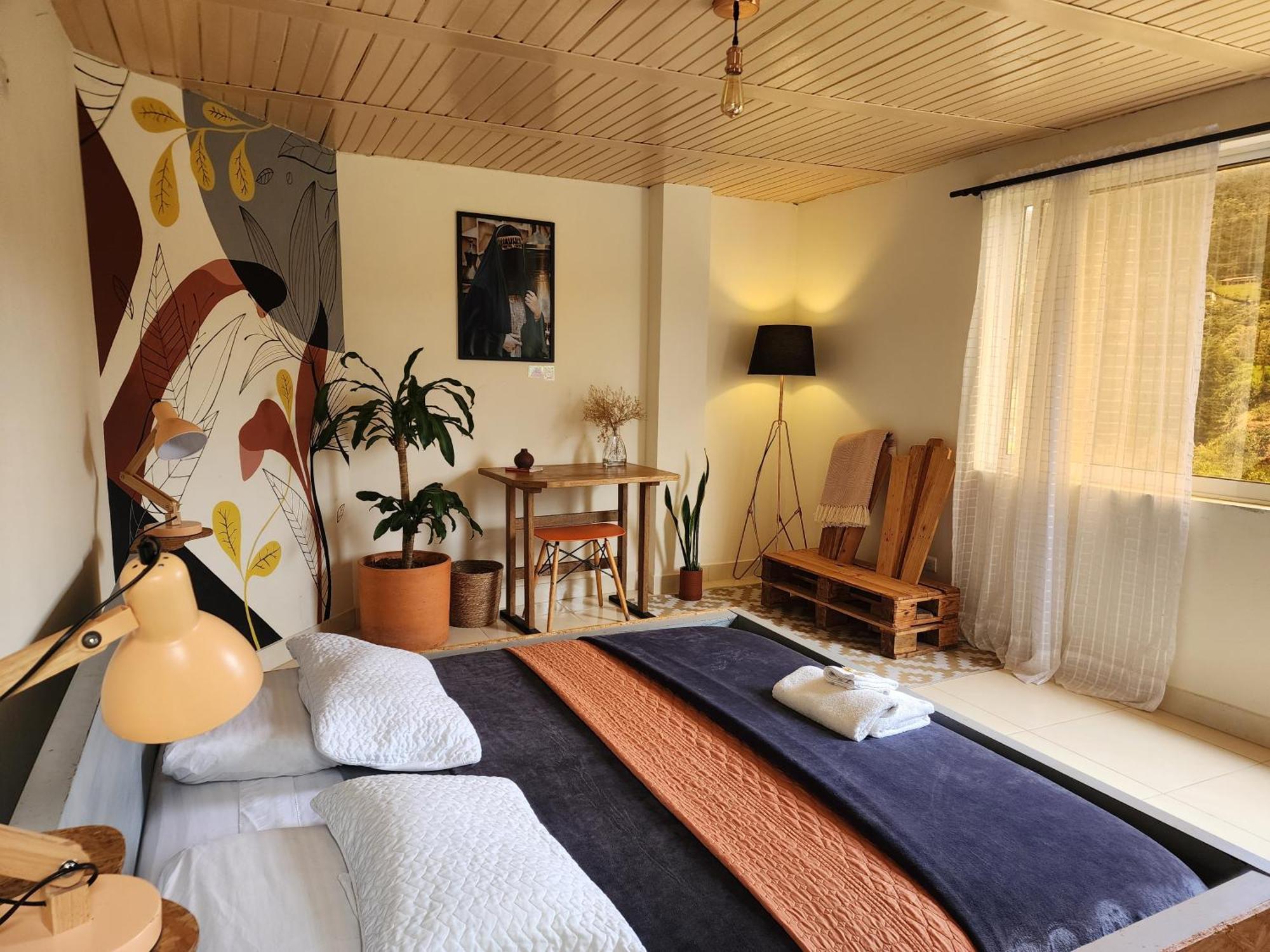 Casa Kayam Art Hostel Coliving Coworking Guatape Bilik gambar